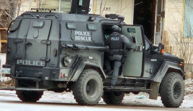 Large police presence in Winnipeg's Osborne Village