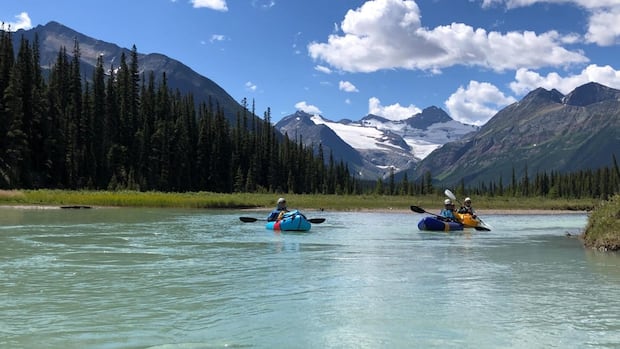 Invasive species threat spurs paddling ban in some waterways in Jasper, other national parks