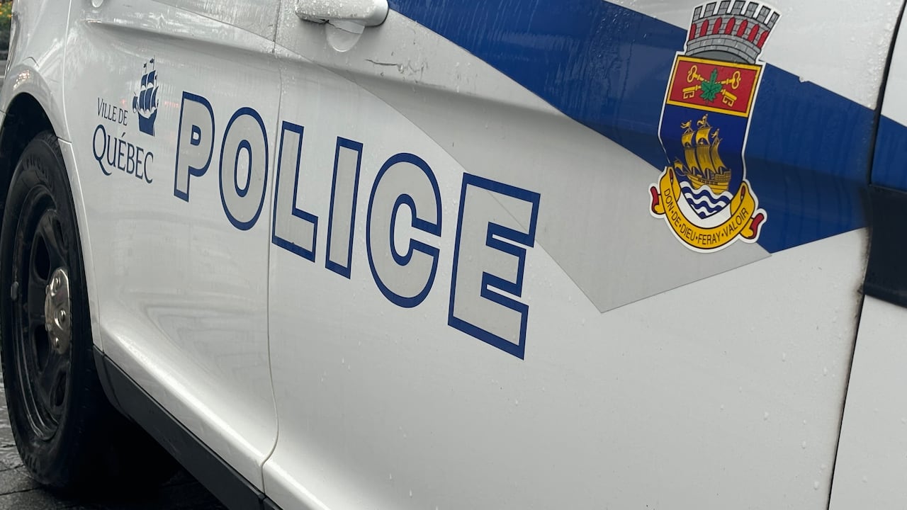 A quebec city police car 