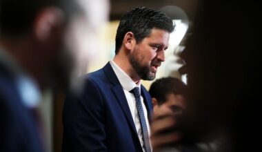 With hindsight, former immigration minister says he would have capped international students sooner