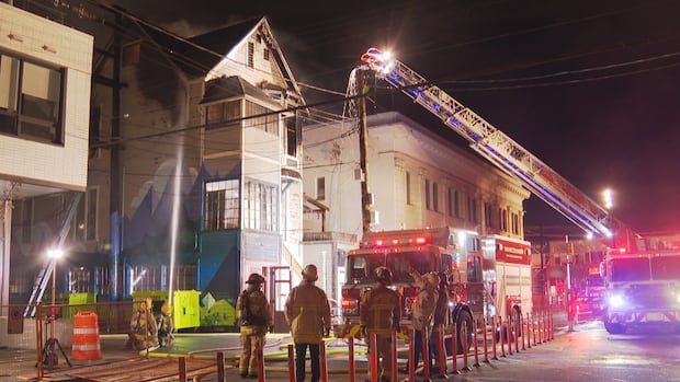 Newly-opened Italian restaurant shuttered, 6 residents displaced after Vancouver fire