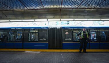 Man with a loaded handgun arrested at SkyTrain station in Surrey, B.C. | NanaimoNewsNOW