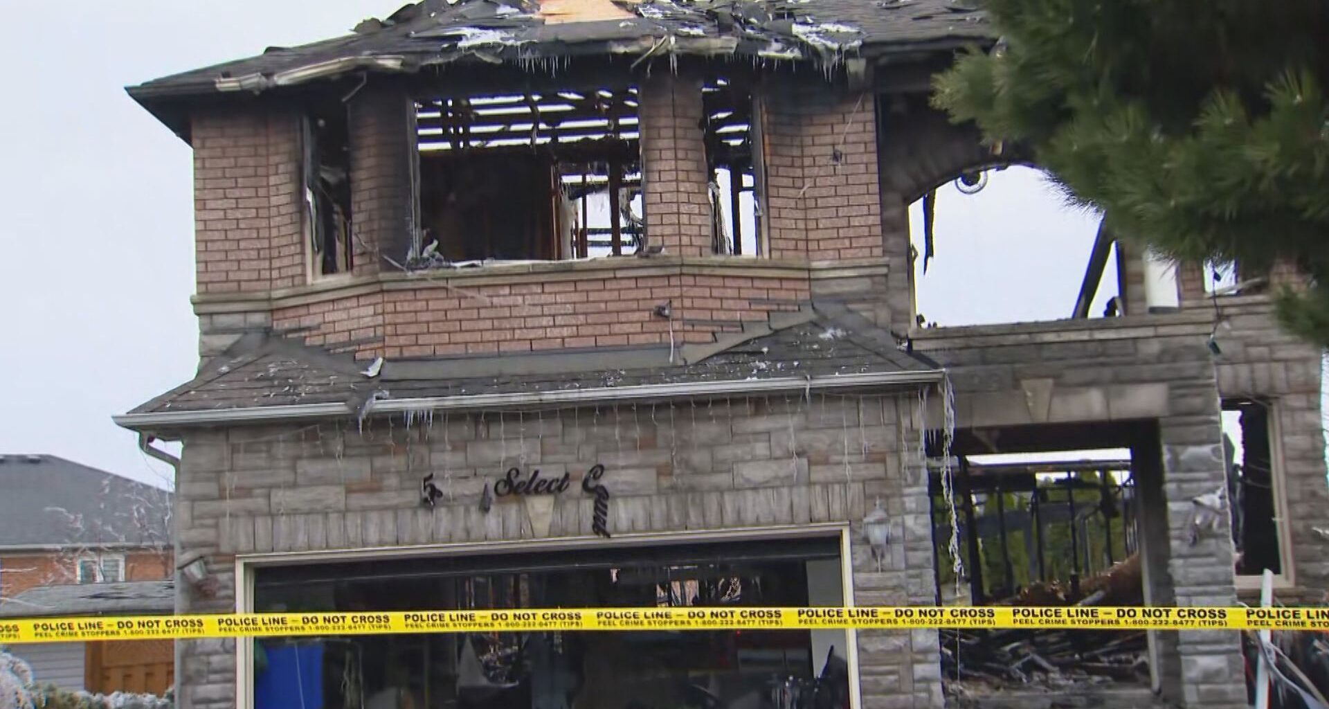 Person found dead after house explosion in Mississauga