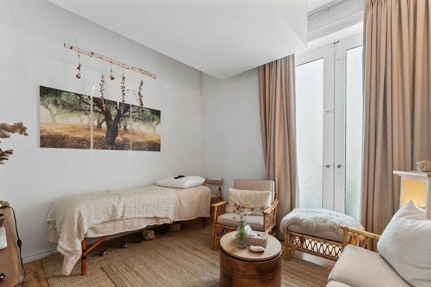 154 Harbord Street Toronto