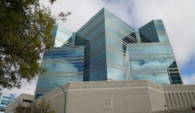 Man, 25, dies at Winnipeg Remand Centre