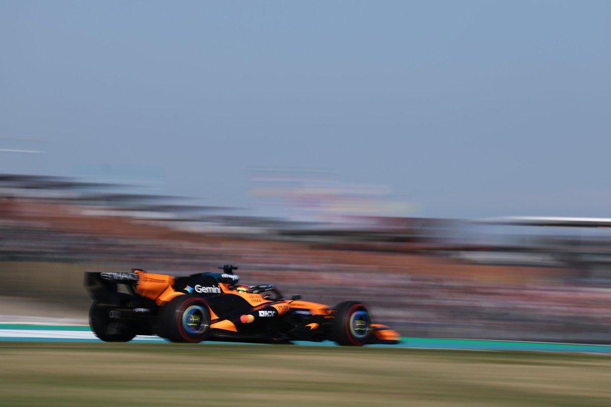 Oscar Piastri halts Mercedes dominance by topping FP2