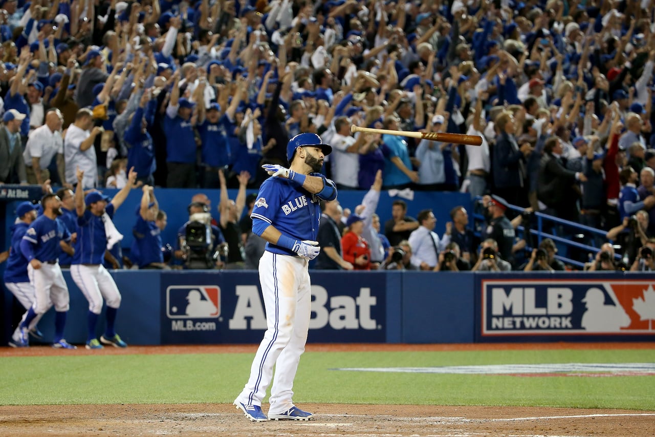 A view of José Bautista's famous bat flip against the Texas Rangers