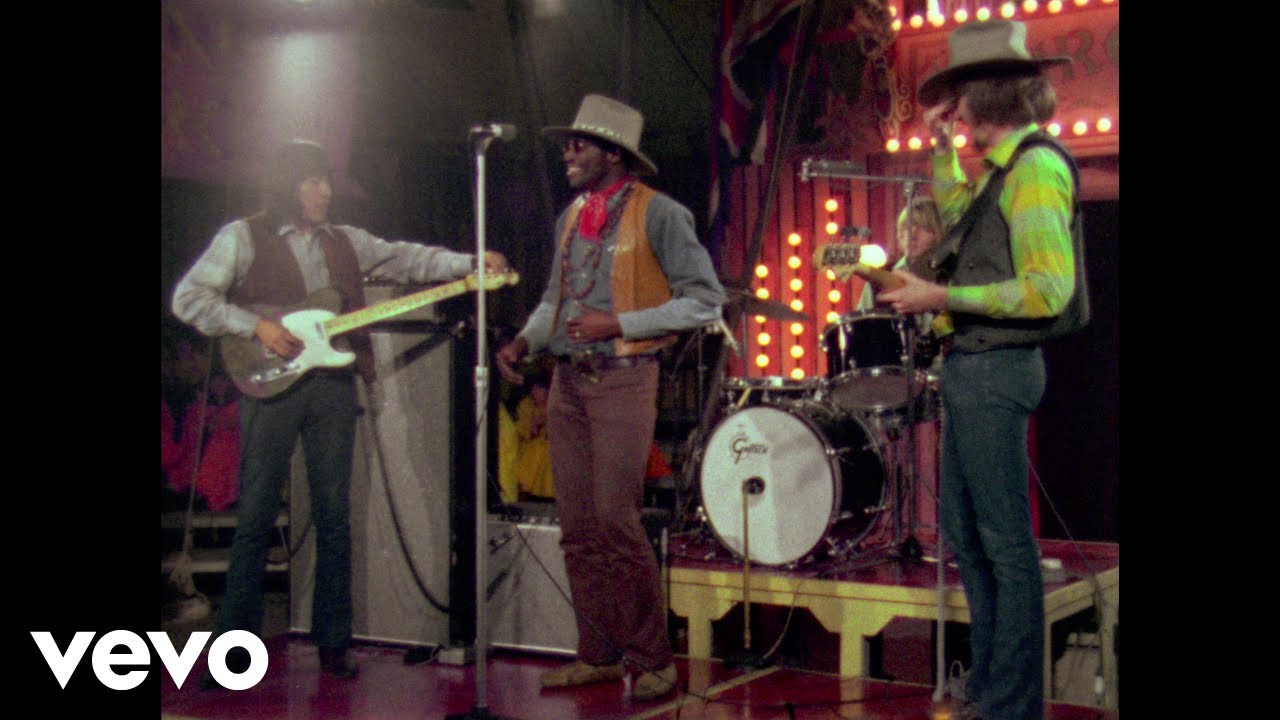 Taj Mahal - Ain't That A Lot Of Love (Official Video) [4K] - YouTube