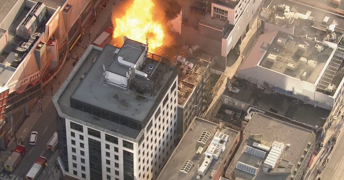 Explosion on roof of downtown Toronto building caught on camera