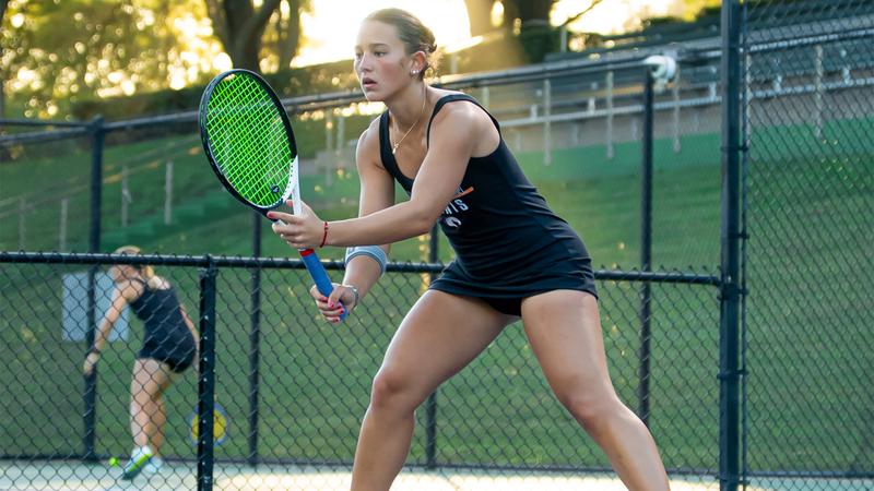 Women's Tennis falls in match with Arkansas State