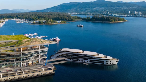 Floating hotel with 250 rooms proposed for Vancouver's Coal Harbour