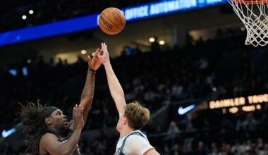 Bagley scores 26 points and Mavericks snap a 5-game skid in a 100-93 win against Trail Blazers