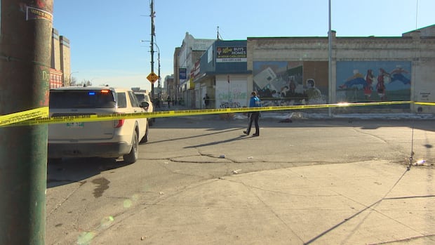Woman dead after being struck by semi in Winnipeg's North End: police