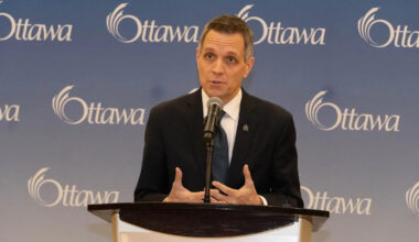 New report paints grim picture of Ottawa's economic outlook