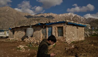 War disrupts life on the Iraq‑Iran border, isolating families and stifling trade – Winnipeg Free Press