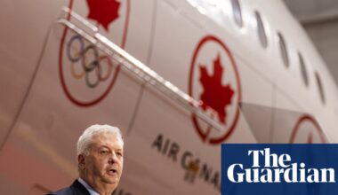 Air Canada CEO to resign after backlash to video tribute of pilots killed in crash | World news