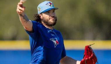 Cody Ponce carted off field after knee buckles in first Blue Jays start – Winnipeg Free Press