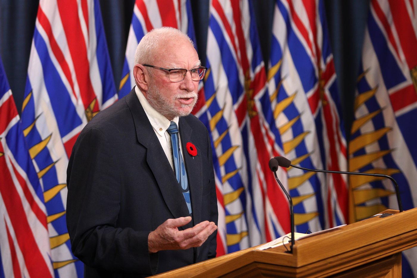 Former Vancouver mayor laments ‘normalcy’ of Downtown Eastside ‘despair’ | NanaimoNewsNOW