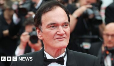 Quentin Tarantino to stage 'swashbuckling comedy' The Popinjay Cavalier in London theatre - BBC