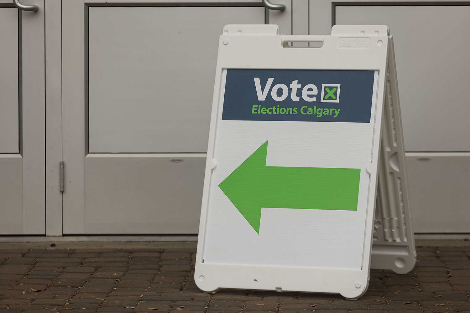 Top 5 Calgary mayoral candidates in 2025 election raise more than $1.7 million: Disclosures