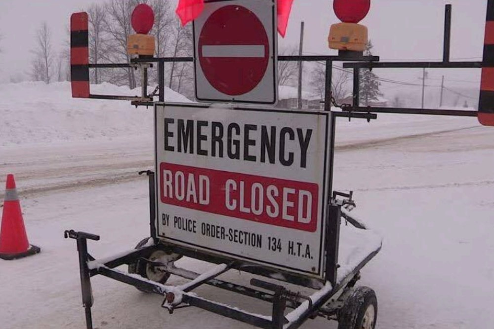 Highway 11 N closed at Thibeault Hill (UPDATED)