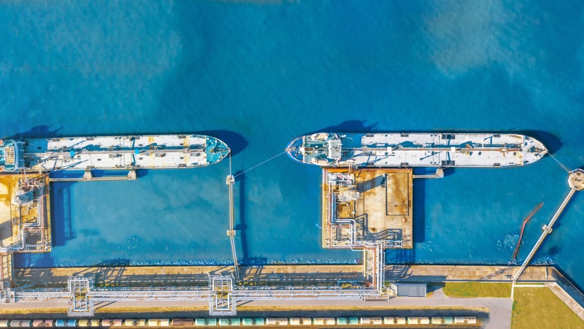 Oil Prices Surge as Brent-WTI Spread Blows Out on Iran Supply Risk