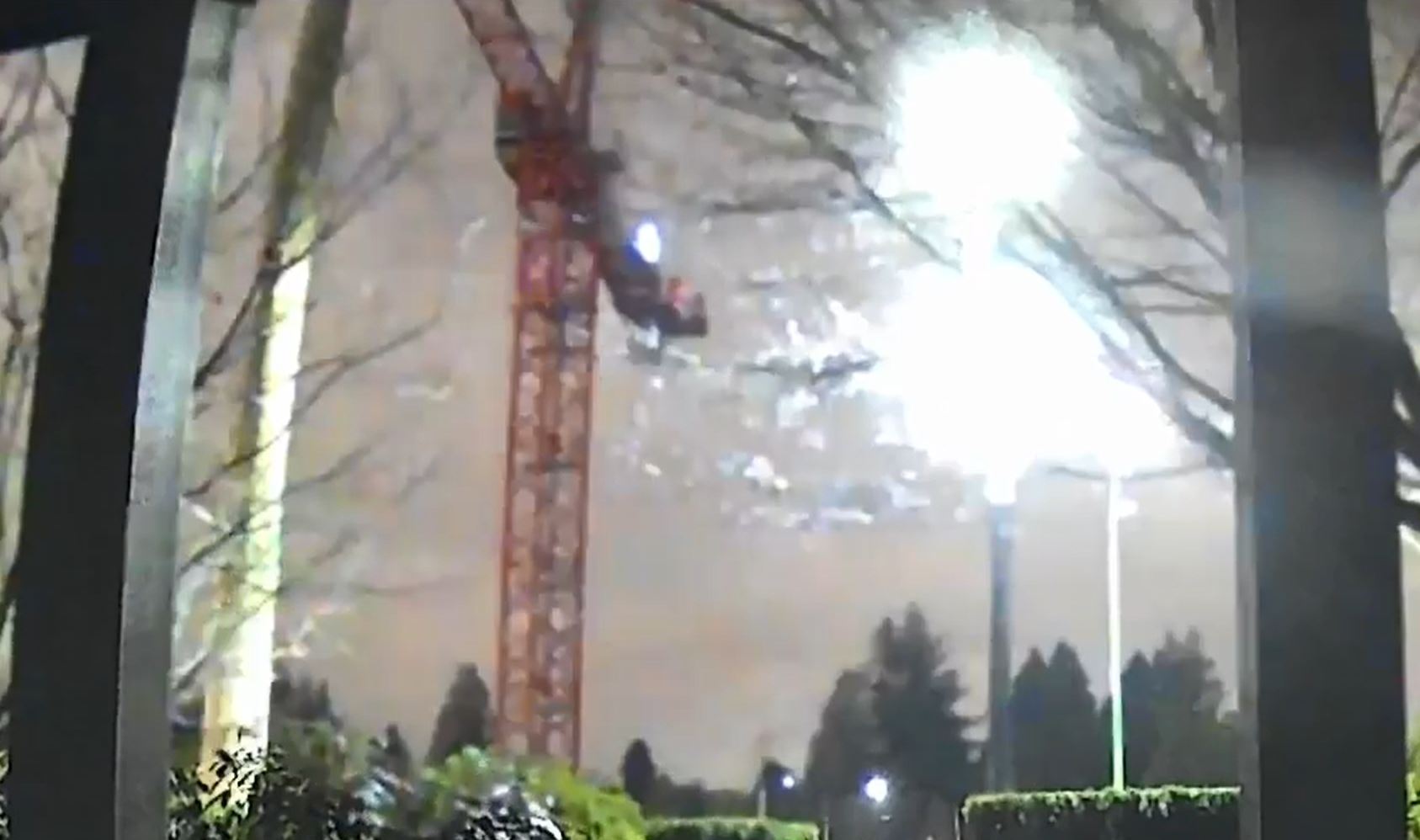 Fireball, sonic boom over Vancouver Tuesday evening, likely meteor