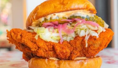 Fried chicken chain that's huge in Vancouver opening first Toronto location very soon