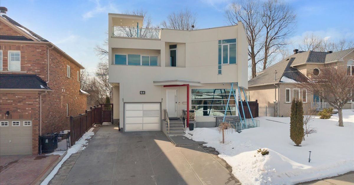 $2.5 million Toronto modern home looks a bit like a late-stage game of Jenga