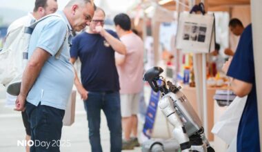 A robot featured at the Nio Day 2025 venue in September 2025.