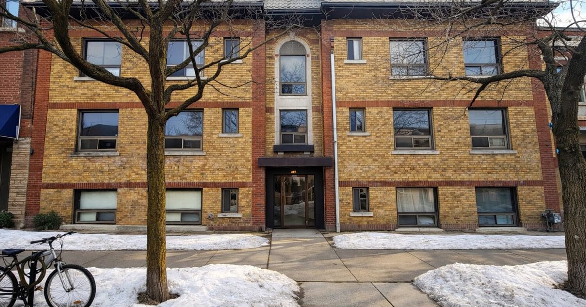 Entire vintage Toronto apartment building is selling for $10 million