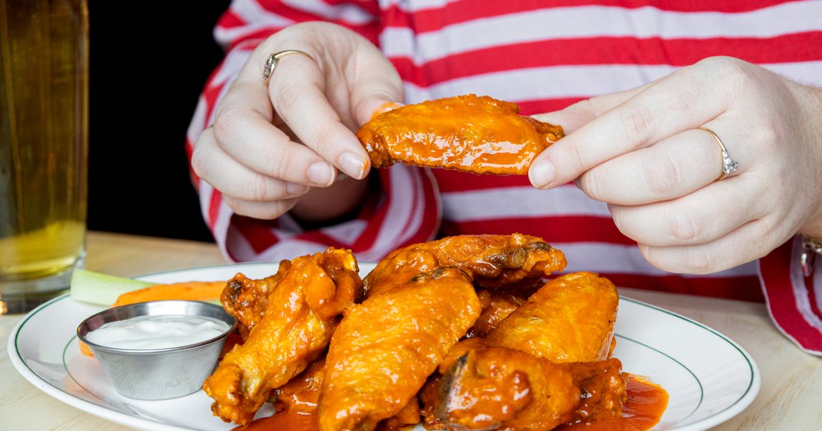 The Elmwood Bar - blogTO