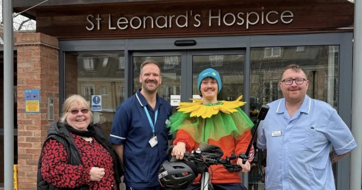 Cycling challenge helps support St Leonard’s Hospice