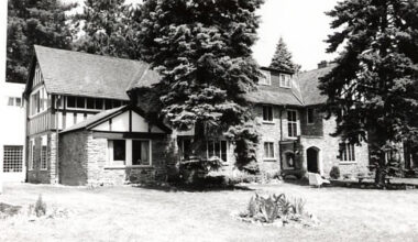 2165 mississauga road