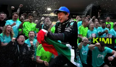 SUZUKA, JAPAN - APRIL 06: Max Verstappen of the Netherlands driving the (1) Oracle Red Bull Racing