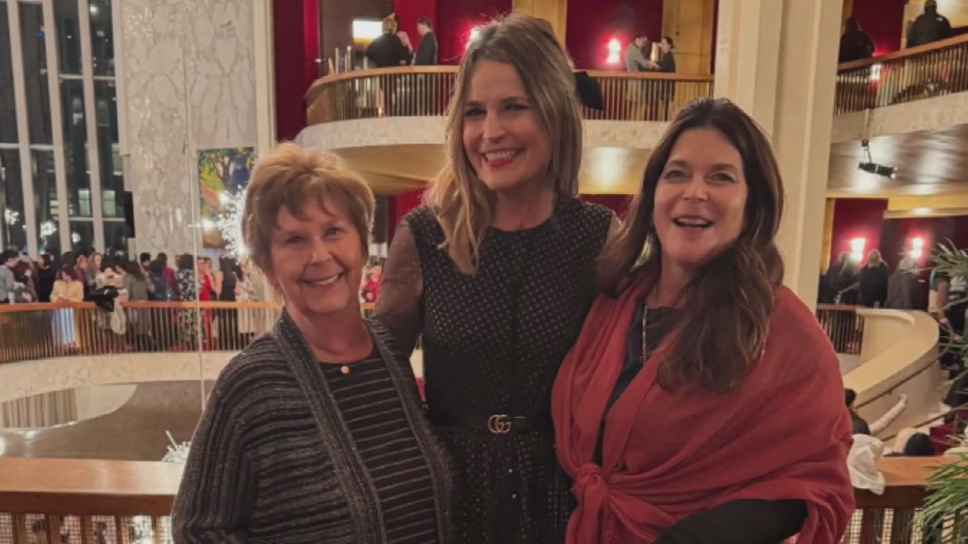Click to play video: '‘Do the right thing’: Savannah Guthrie makes new plea for mother Nancy’s return'