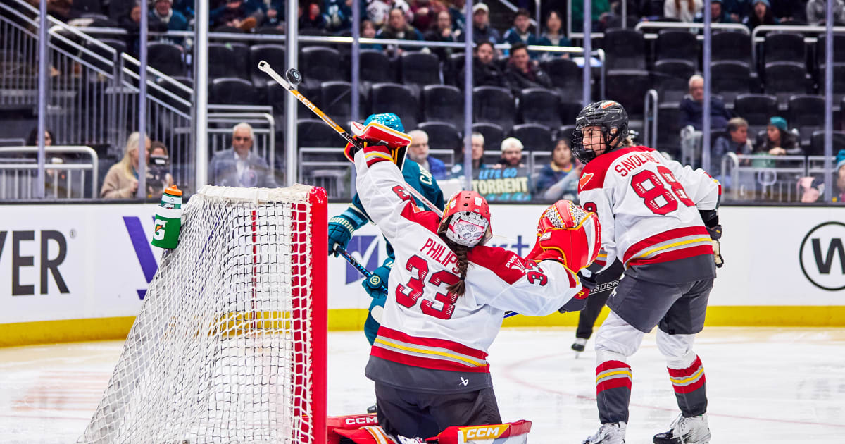 PHILIPS BACKSTOPS OTTAWA TO 2-0 ROAD WIN IN SEATTLE | PWHL