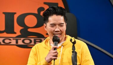 Actor and comedian Alex Duong dies at 42