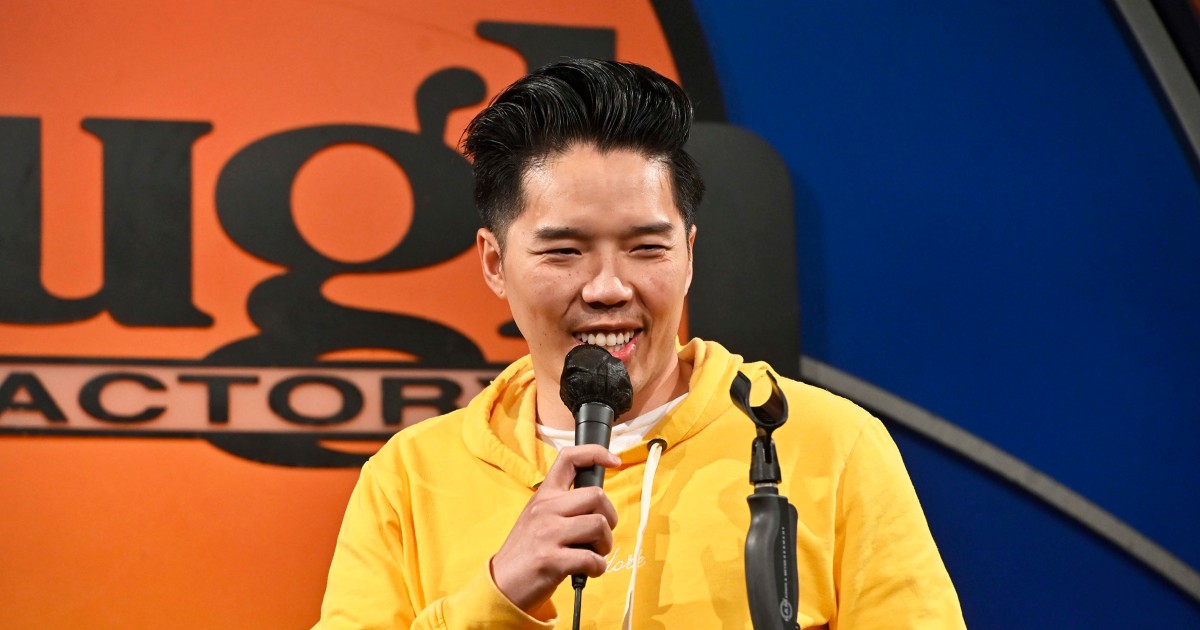 Actor and comedian Alex Duong dies at 42