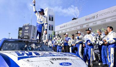 NASCAR Cup Series Straight Talk Wireless 500 at Phoenix