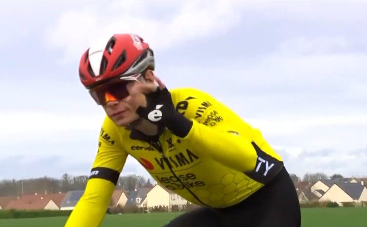 Jonas Vingegaard wins first Paris-Nice title