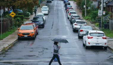 Rain triggers warning in Toronto