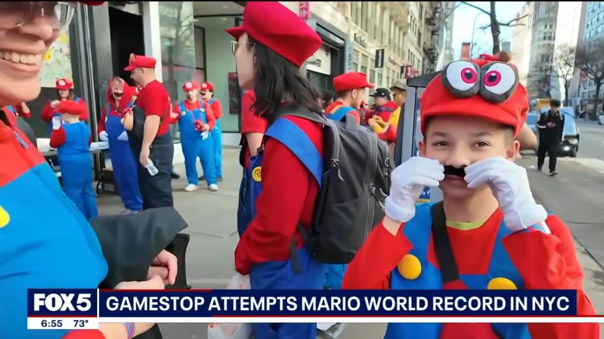 Watch: Mario Day event in New York draws 270 people dressed as Mario