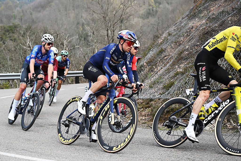 2026 Volta a Catalunya stage 1: Tom Pidcock during the race