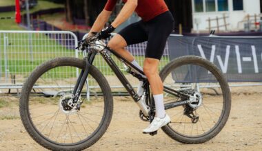 Are 32in wheels about to hit the mainstream, and what does it mean for the cycling industry?