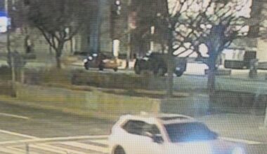 U.S. Consulate shooting in Toronto: Suspect vehicle sought