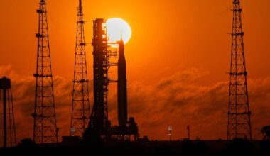 NASA to spend $20 billion on moon base