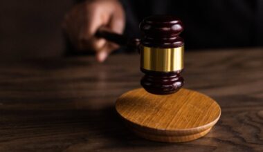 Defamed former exec awarded $100K