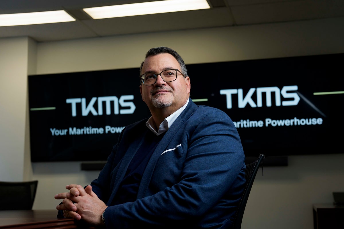 Submarine bidders open to Ottawa splitting contract, say procurement speed setting new standard