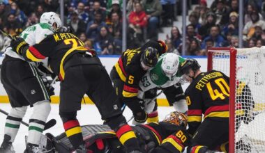 Floundering Vancouver Canucks need to believe in comebacks: coach